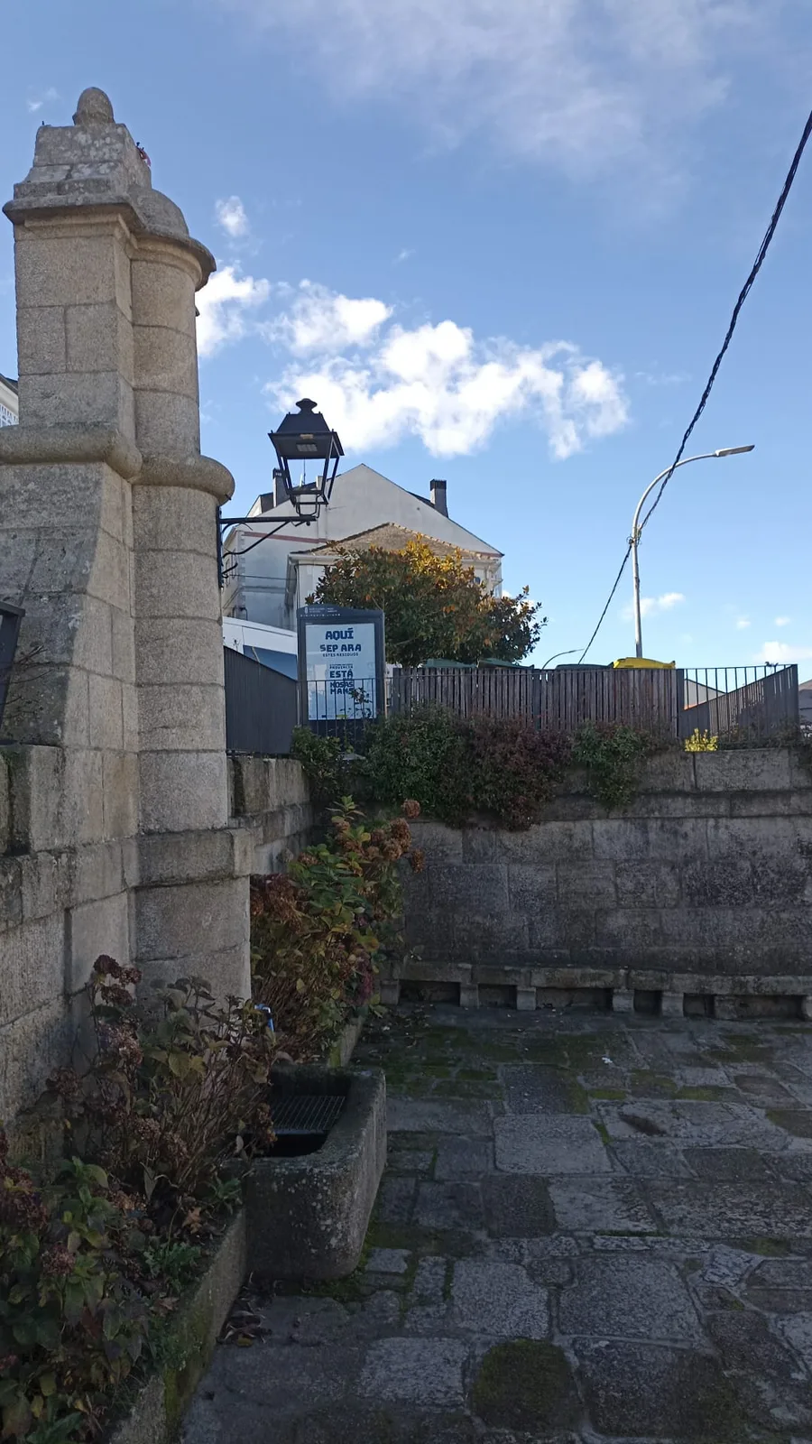 Minipunto Castro Caldelas, cara traseira