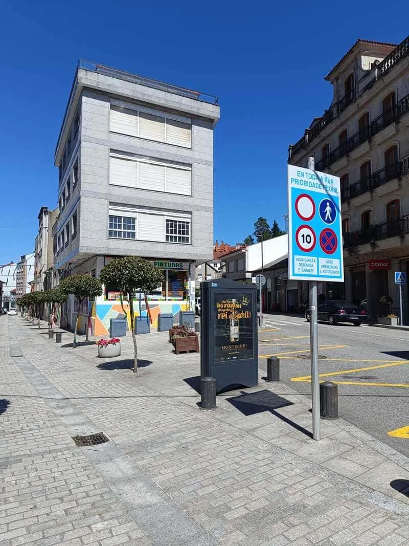 Minipunto A Caniza 01, cara traseira