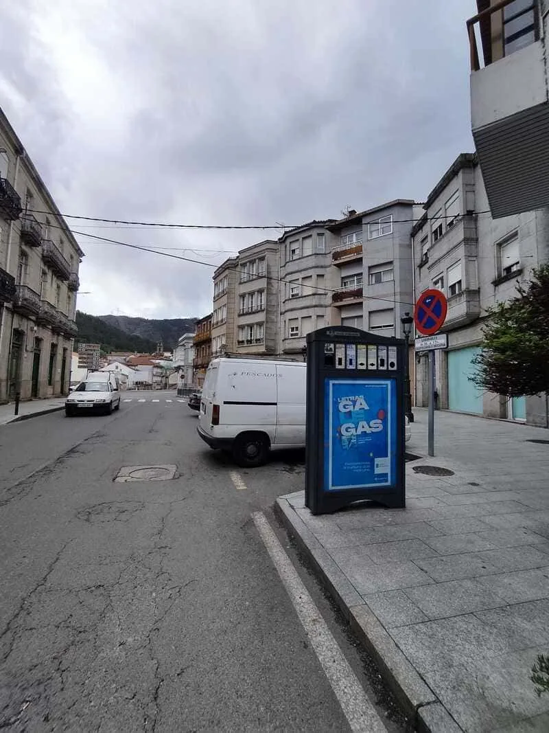 Minipunto Ribadavia, cara frontal