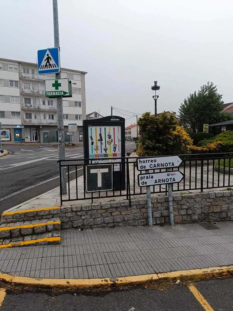 Minipunto Carnota 02, cara traseira