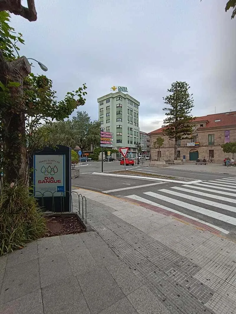Minipunto Cambados 01, cara traseira
