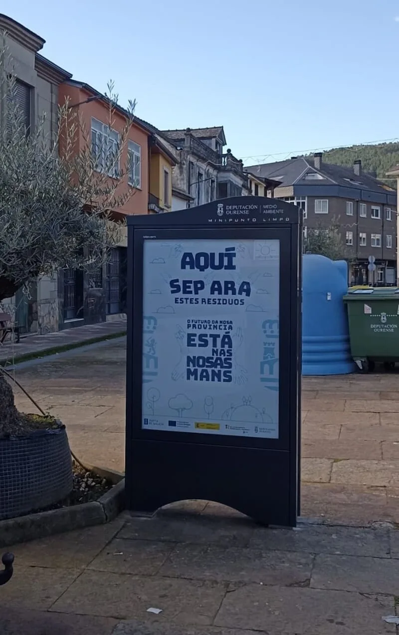 Minipunto Vilamartín de Valdeorras, foto 2 de 2