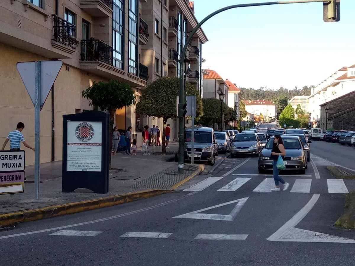 Minipunto Ames 04, cara traseira